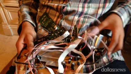 Irving MacArthur Muslim Student Arrested after bringing Homemade Clock to School