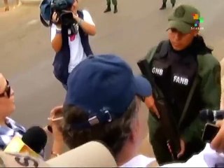 Colombia: Santos Ready for Meeting With Maduro