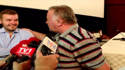 Përleshje mes refugjatëve e policisë hungareze në kufi me Serbinë