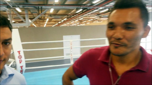 Boxeador cearense encontra ídolo Popó Freitas e pede chance de treinar com ele