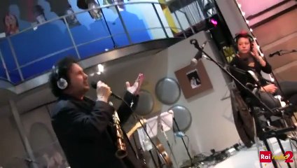 Enzo Avitabile a Radio2 SuperMax