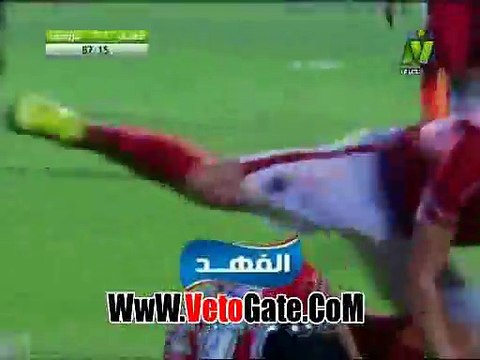 احمد فتحى يتقدم بالهدف الثالث للاهلى فى بتروجيت