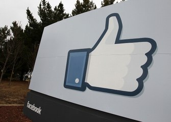 Facebook working on 'dislike' button, Zuckerberg says