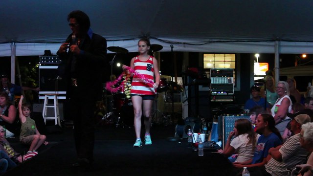 Robert Keefer sings 'You've Lost That Loving Feeling' Elvis Week 2015