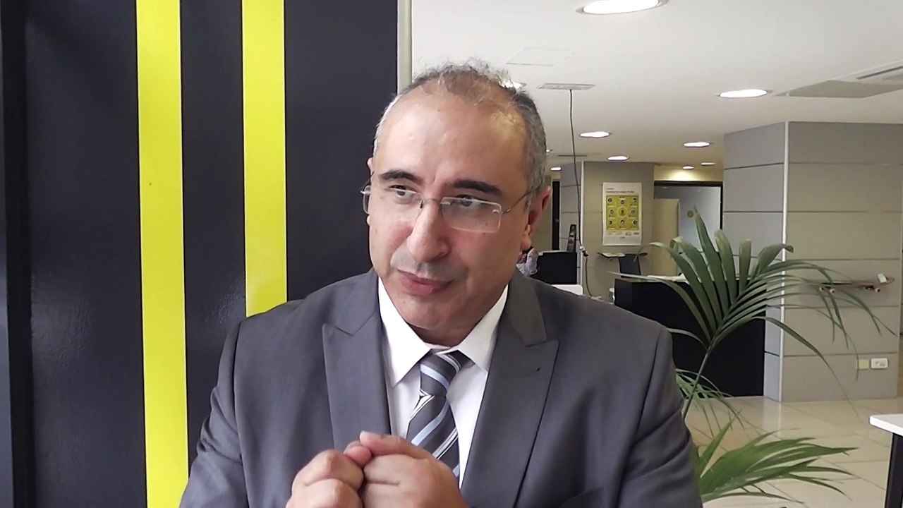 Nouredine Hadjsaïd, spécialiste des réseaux électriques intelligents