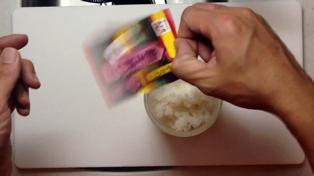 how to cookおにぎりの握り方知って得する裏技　必見ですよ！