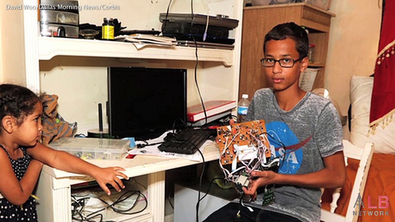 Texas Teen Ahmed Mohamed Arrested for Bringing Clock to School