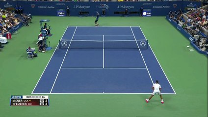 Federer hot shot against Isner at 15 USO