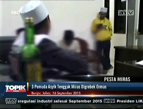 3 Pemuda Asyik Tenggak Miras Digerebek Ormas