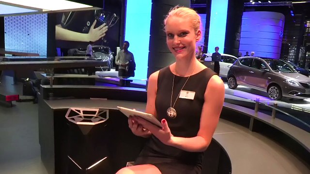 Live Francfort 2015 : les plus belles hôtesses du Salon