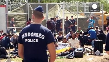 جدار المجر وأحلام المهاجرين