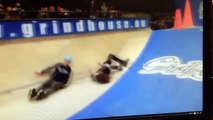 Skater fails and allmost hit by other skater