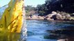 Pegada de carbono, reduzindo, barco navegando com garradas PET de 2 litros, todo reciclado, Ubatuba, SP, Brasil, (85)