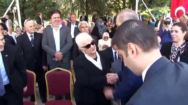 Menderes ve arkadaşları dualarla anıldı