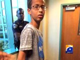 Muslim teen Ahmed Mohamed creates clock, shows teachers, gets arrested
