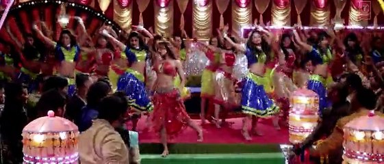 'Fashion Khatam Mujhpe' Video Song - Dolly Ki Doli - T-series -