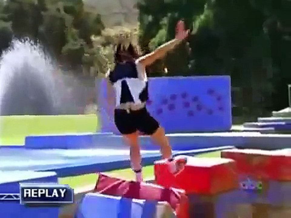 You won't stop laughing - Funny People falling [Full Episode]