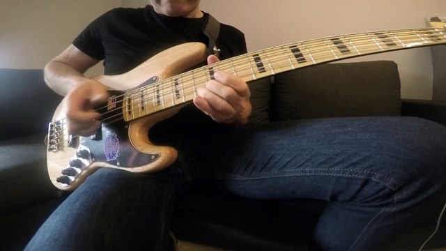 Best bass solo ever - Ben Harper - Fight for your mind - Bass play along