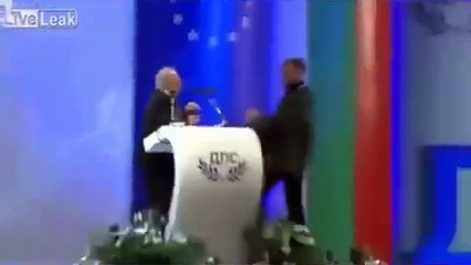jisay Allah rakhay usay kon chakhay