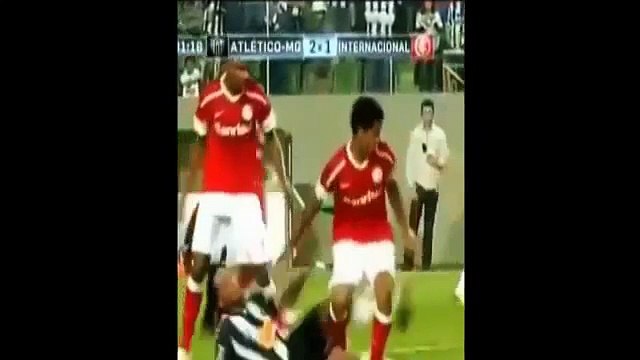 Ronaldinho ● Ronaldo R9 Neymar Jr ● The Panna Kings | The Football skill | Soccer compilation