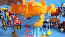 Le terreau de noix de terreau de l'Aéroport de jouer à des jeux de pororo ou robot jouets Octopod Octonauts jouets