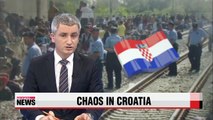 Chaos at Croatia border as police struggle to control influx of refugees