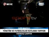 Fenerbahçe şampiyonluk kutlaması Etiler'de devam ediyor...