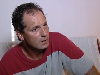 The father of Phoenix freeway shooting suspect Leslie Merritt Jr. is asking the public not to judge .