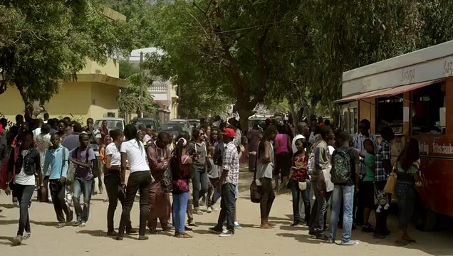 Des Étoiles Bande-annonce VF