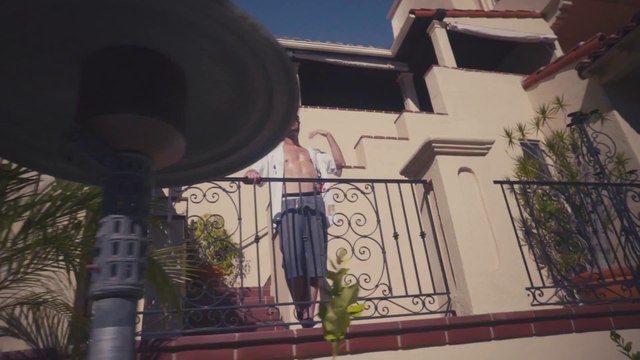 Rapper filmed epic free video with McLaren, Boat and Chicks