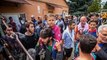 Refugees Begin Walk To Austria As Hungary Refuses To Help, Refugees Set Off on 200km Walk