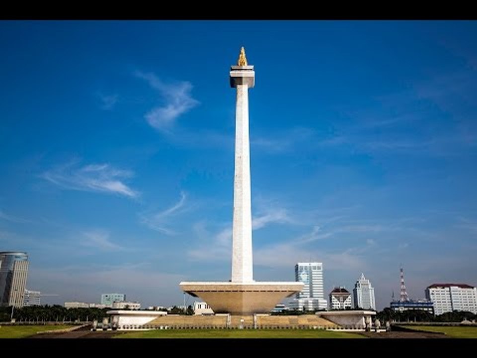 Behind The Scenes - Karcher Cleans Monas