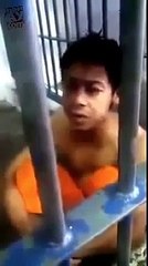 BURMALI ARAKANLI PATANILI MYANMARLI MAZLUM ÇOCUK HAPİSTE KUR-ANI KERİMDEKİ AYETLERİ ÇOK GÜZEL OKUYOR