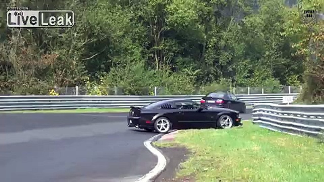 Track day crashes at Nordschleife - NÃ¼rburgring