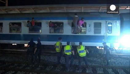 Περισσότεροι από 100 μετανάστες εγκλωβισμένοι στη Σλοβενία