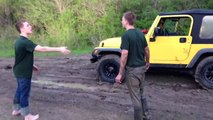 Jeep Wrangler Pulls Out Ford Raptor