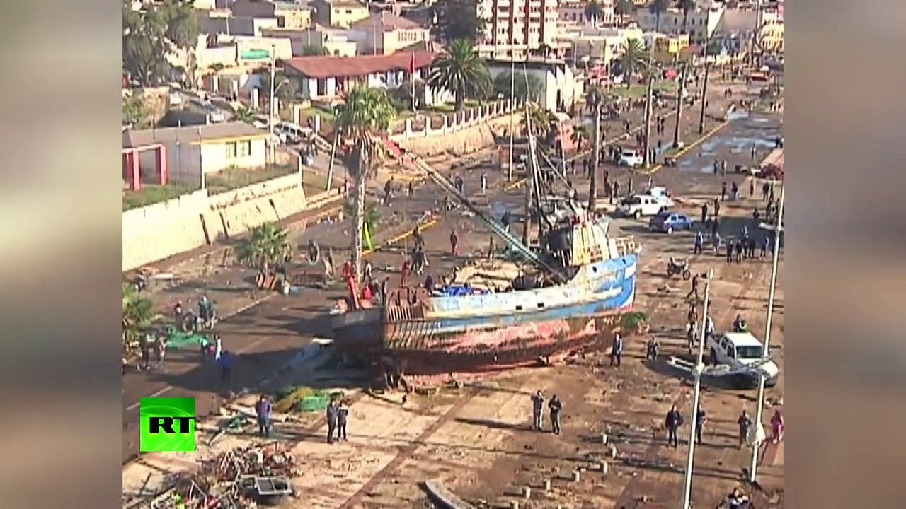 Séisme au Chili : images aériennes des conséquences du tsunami