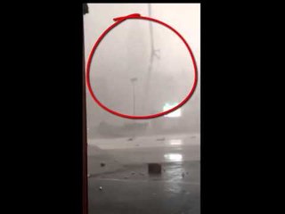 [ NEW Video Footage ] Moments of crane collapse at Mecca accident