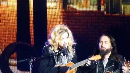 TRUE BLUE -MADONNA_ REBEL HEART TOUR MSG NYC 9.16.15 (1080p)