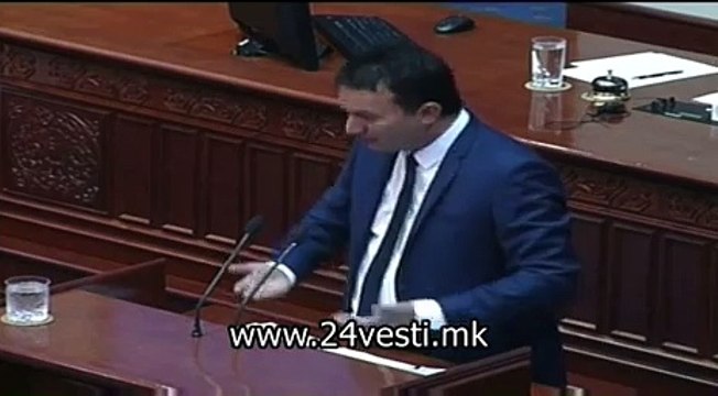IZJAVI SOBRANIE GORAN SUGARESKI I ZORAN JOLESKI ZA MIGRANTI