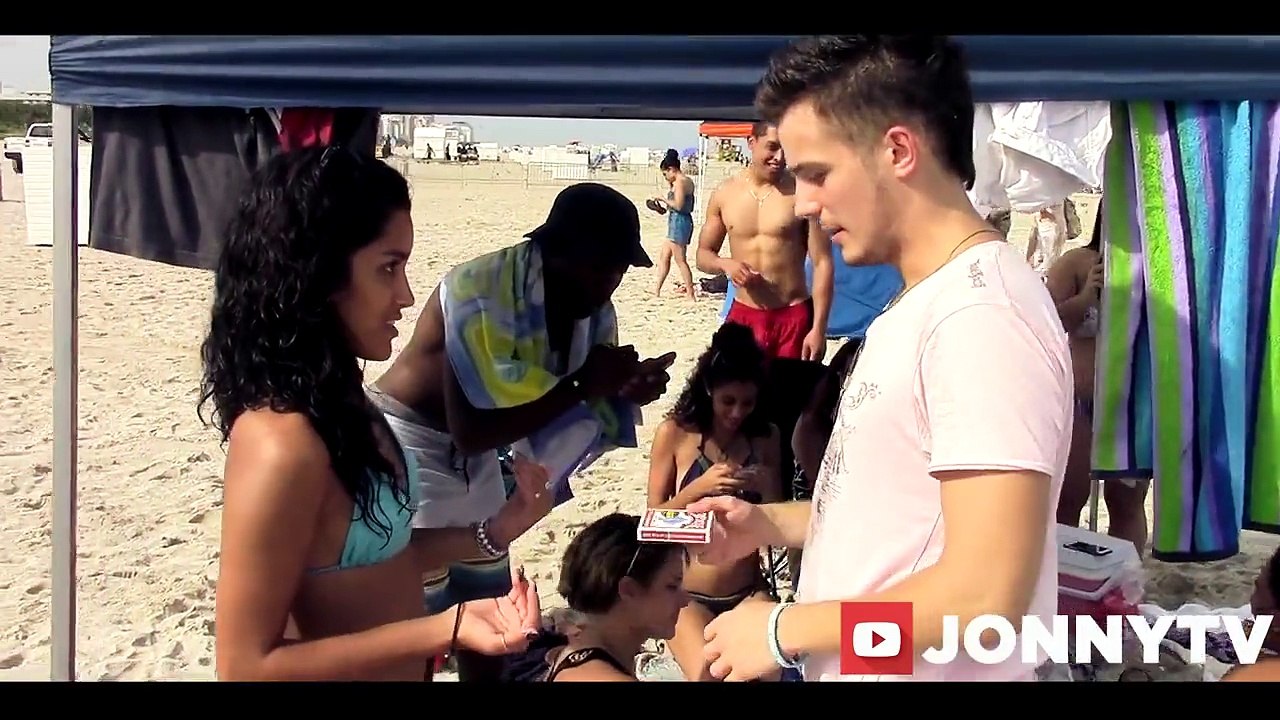 HOW TO KISS ANY GIRL _ MAGIC KISSING PRANK Tutorial