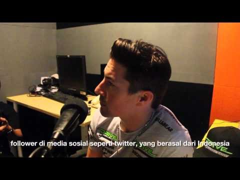 Nicky Hayden & Hiroshi Aoyama at Prambors Radio