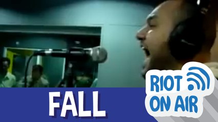 Fall di Riot on Air