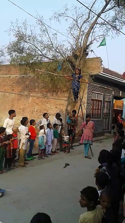 UNBELIVEABLE VIDEO . IS IT POSSIBLE