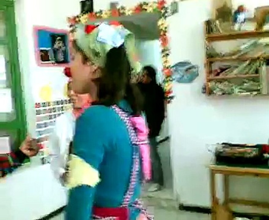 TUNISIE première intervention "de la nouvelle famille clown" dans un hôpital