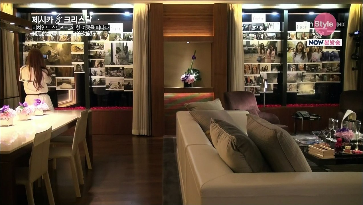 Jessica & Krystal E10
