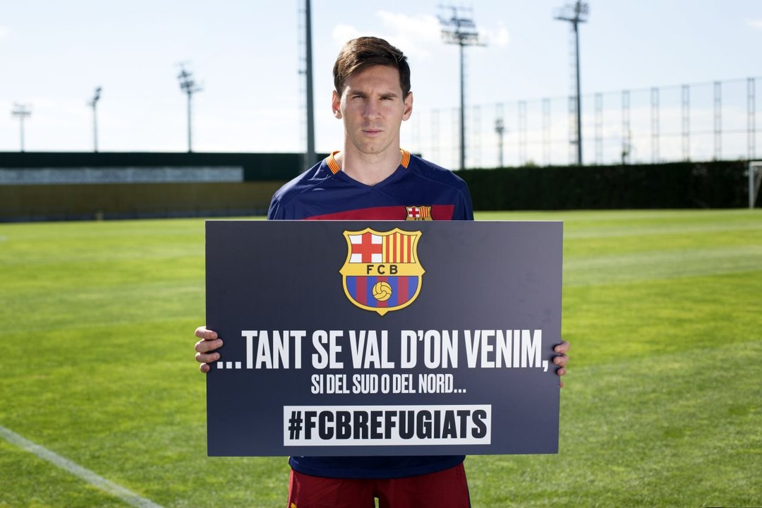 El primer equip impulsa la campanya 'Tant se val d'on venim'