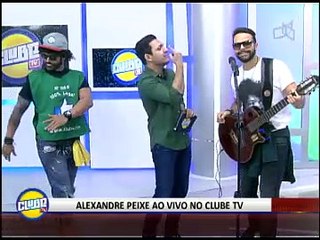 HÁBITOS DOS CANTORES DE CHUVEIRO