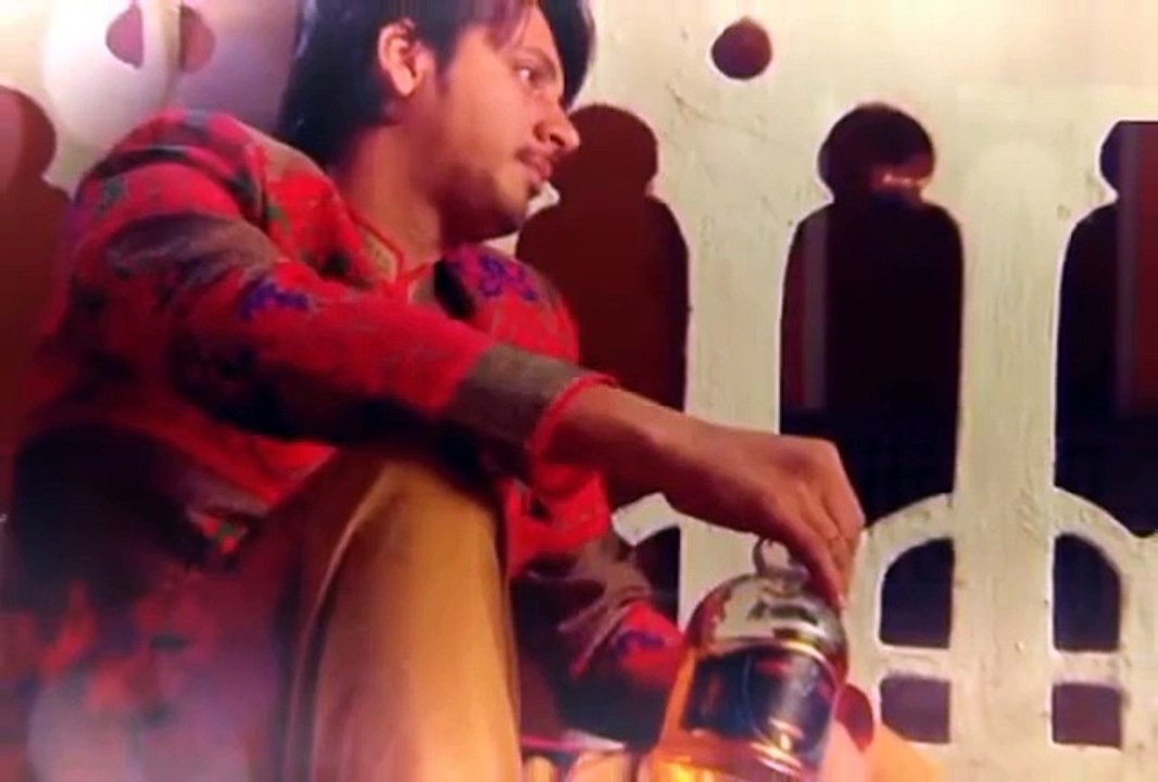 Sau aansoo roye do akhiyan