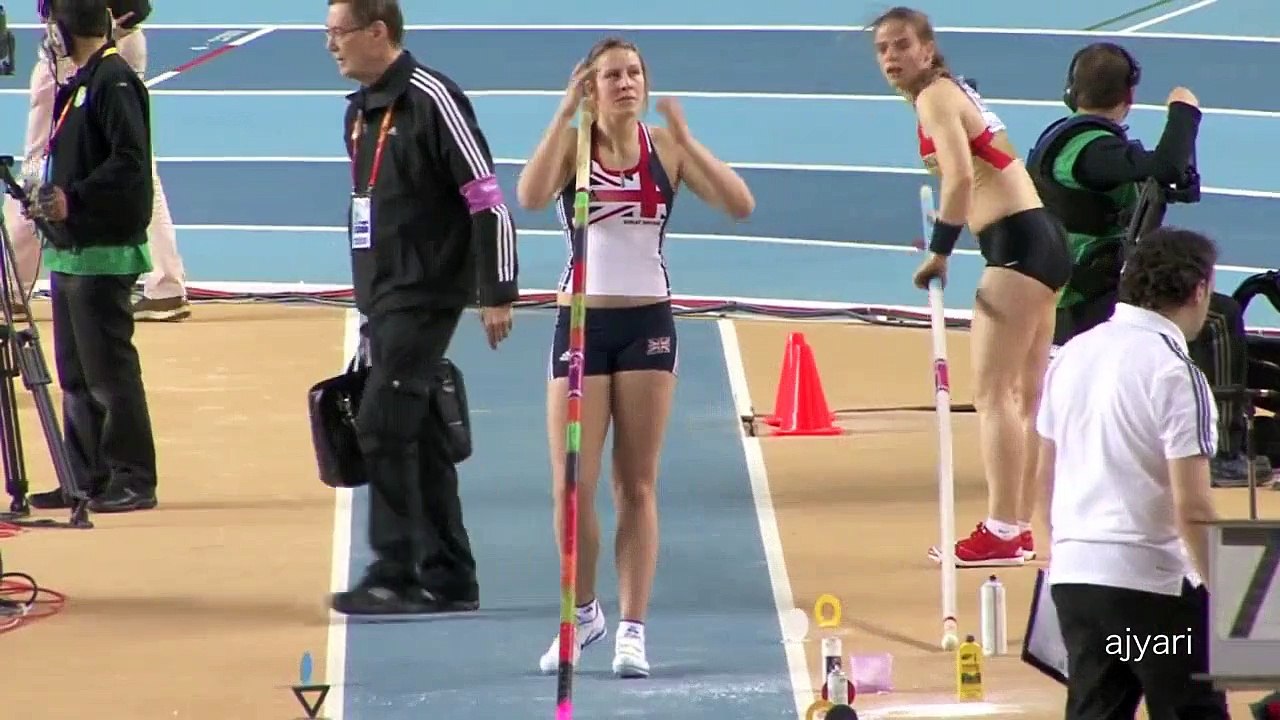 Holly Bleasdale, one of my favourite pole vault girls 7